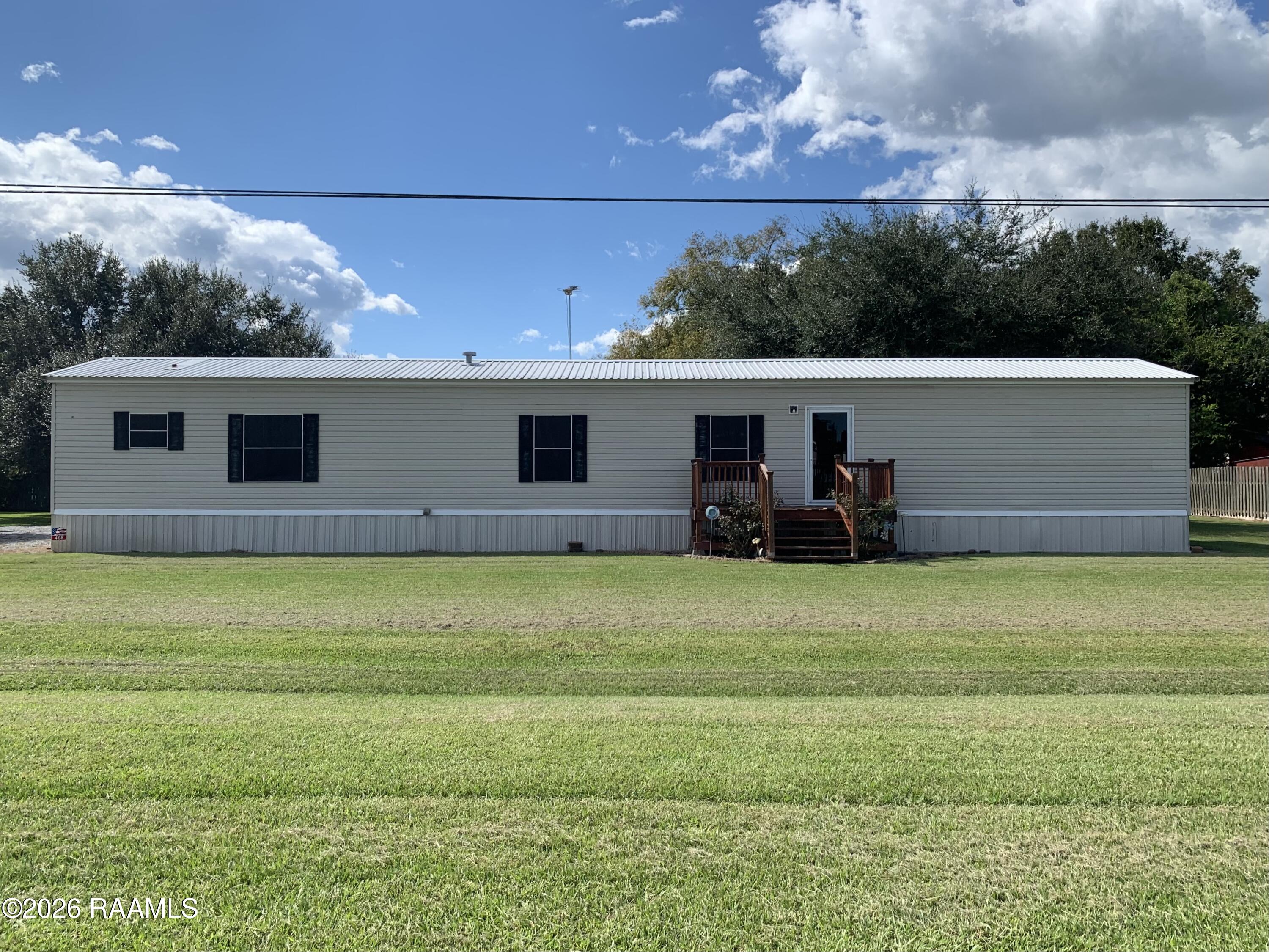 408 Coon Road New Iberia, LA 70563 - Photo 1 of 27 IMG_7937