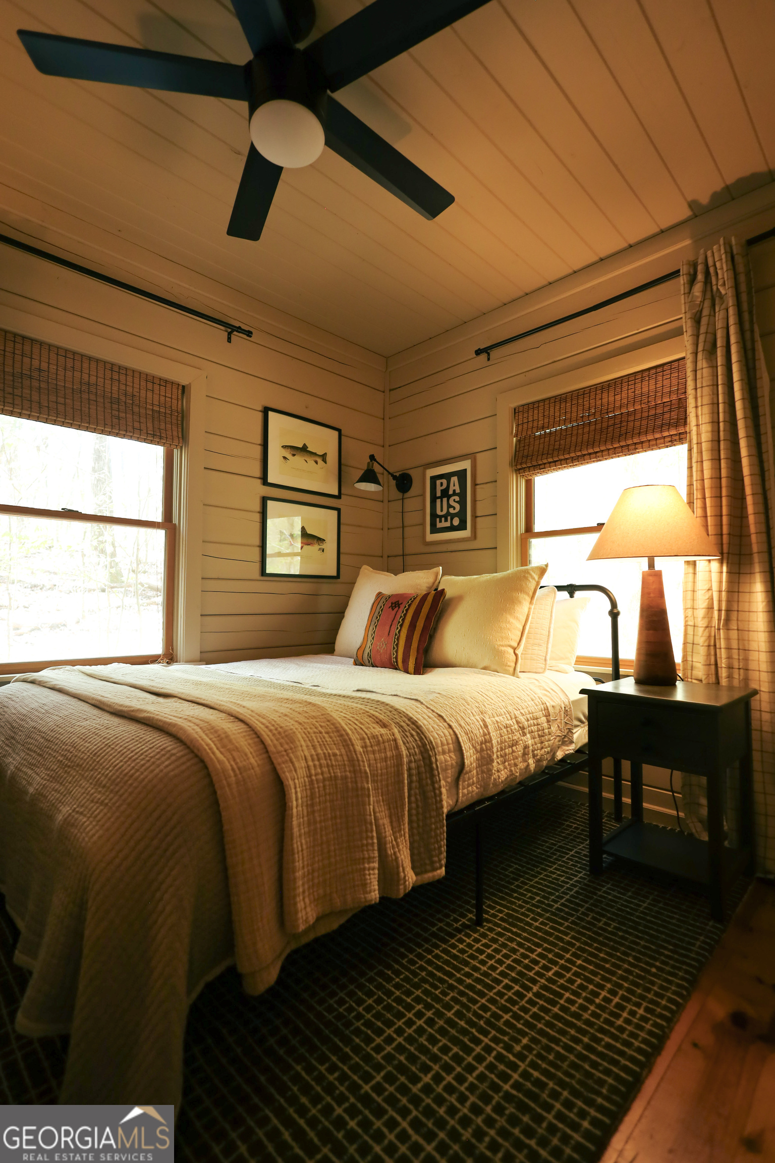 7 Ascherman Court Blue Ridge, GA 30513 - Photo 23 of 41 a bed room with bed and window