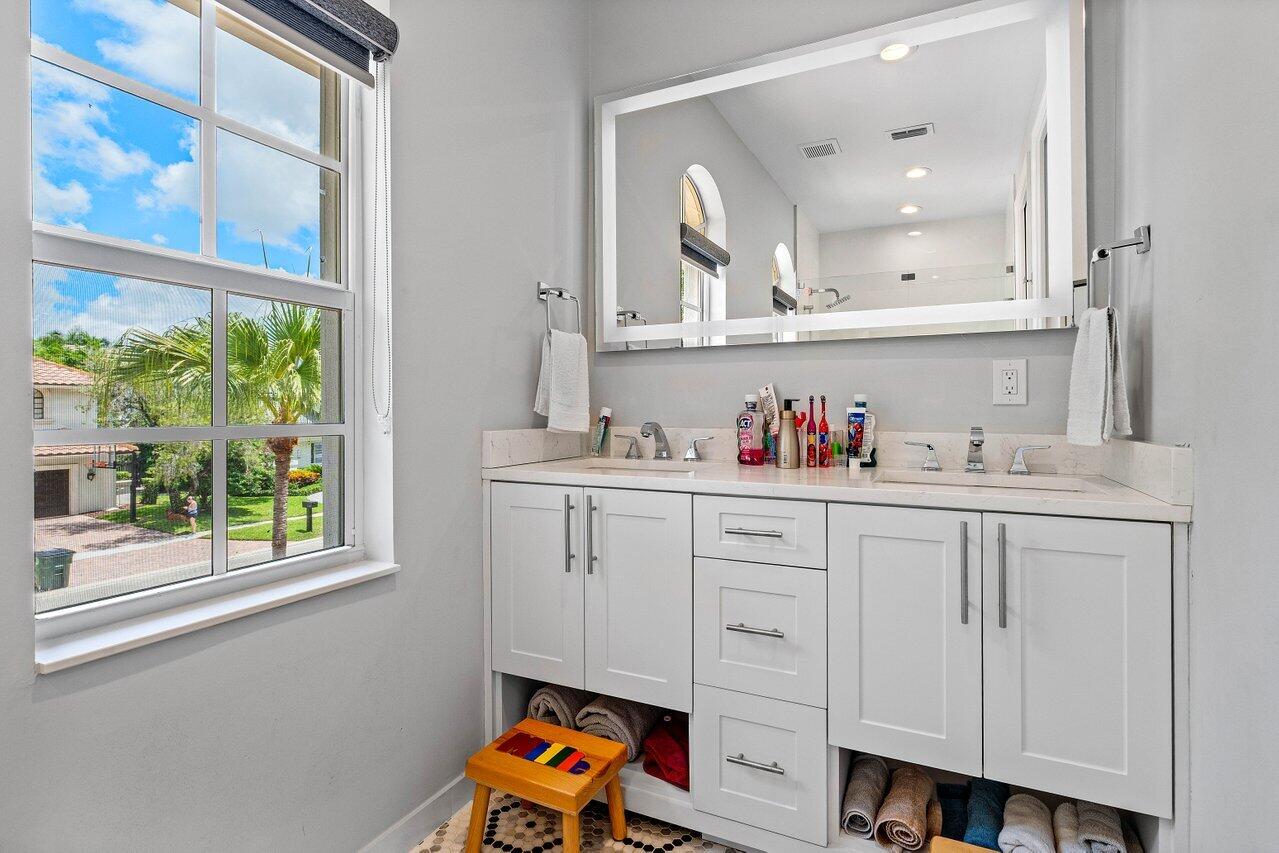 3152 St Annes Drive Boca Raton, FL 33496 - Photo 13 of 23 13