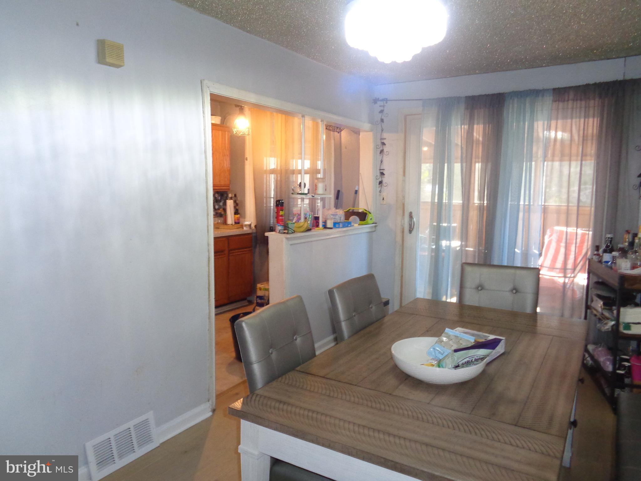 320 East Claremont Road Philadelphia, PA 19120 - Photo 6 of 20