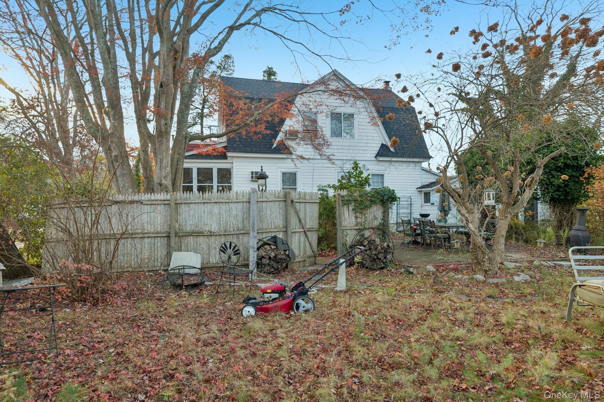83 Elm Road East Mastic Beach, NY 11951 - Photo 19 of 32 Gallery Image 19