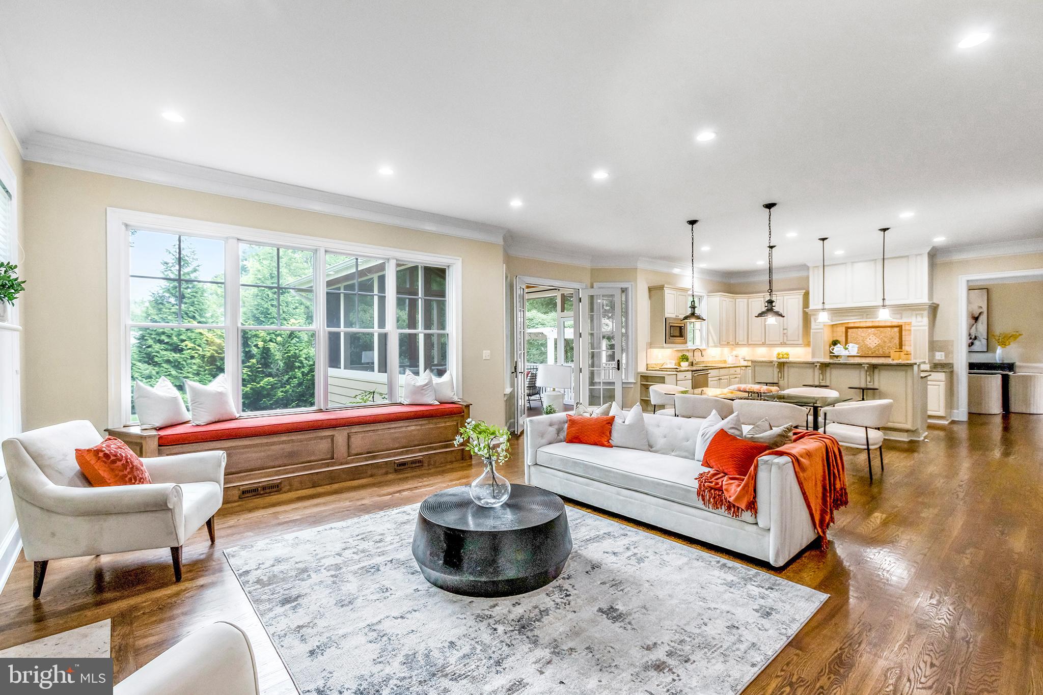 9215 Bells Mill Road Potomac, MD 20854 - Photo 10 of 35 Family Room plus view of the action in the Kitchen