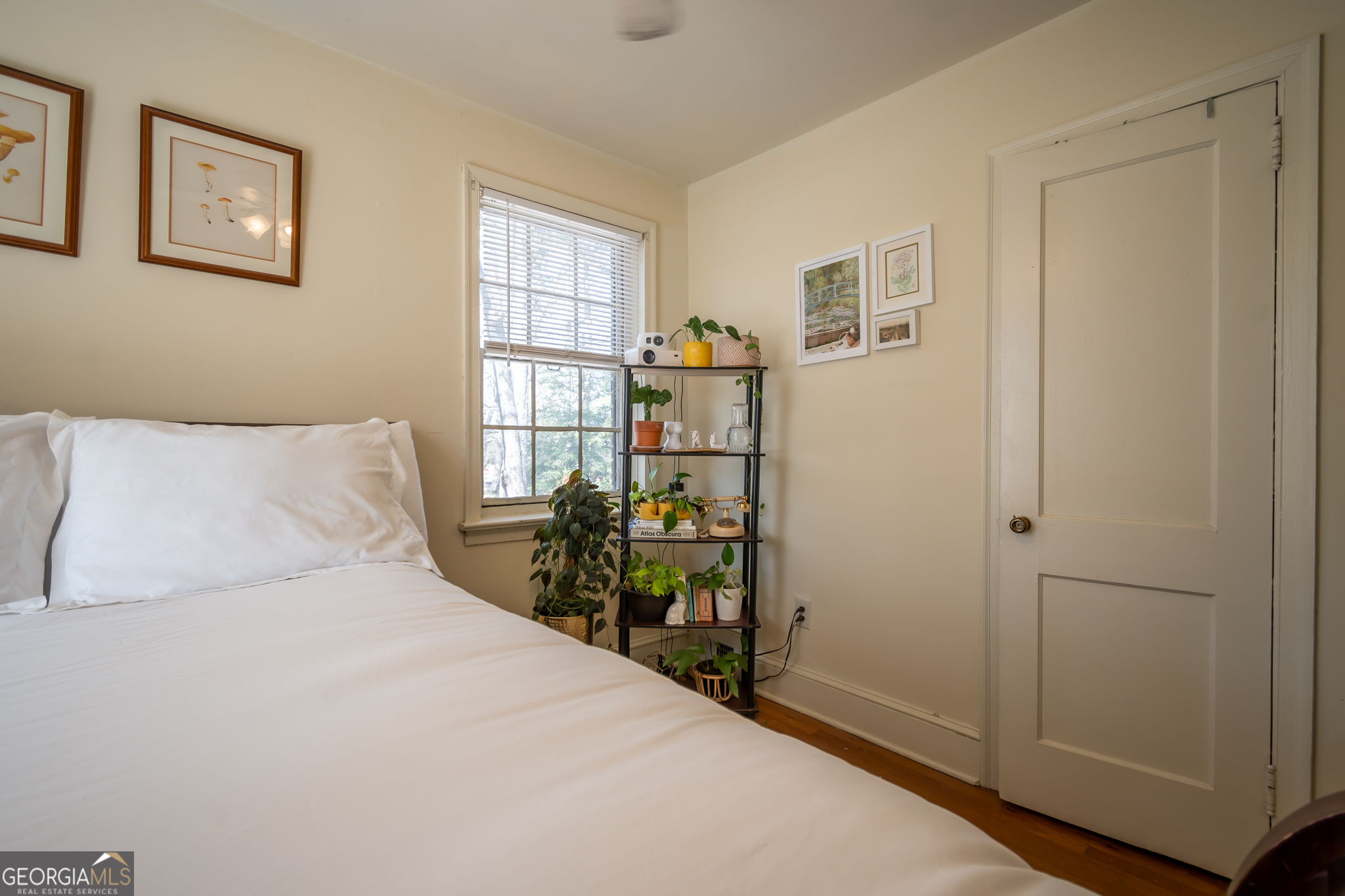 118 University Drive Athens, GA 30605 - Photo 13 of 29 a bedroom with a bed and a window