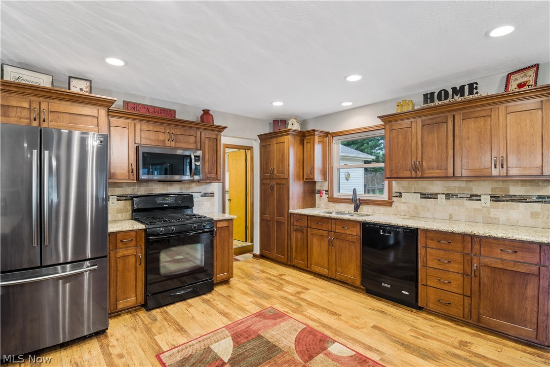 522 Herbert Road Akron, OH 44312 - Photo 10 of 35 Gallery Image 10