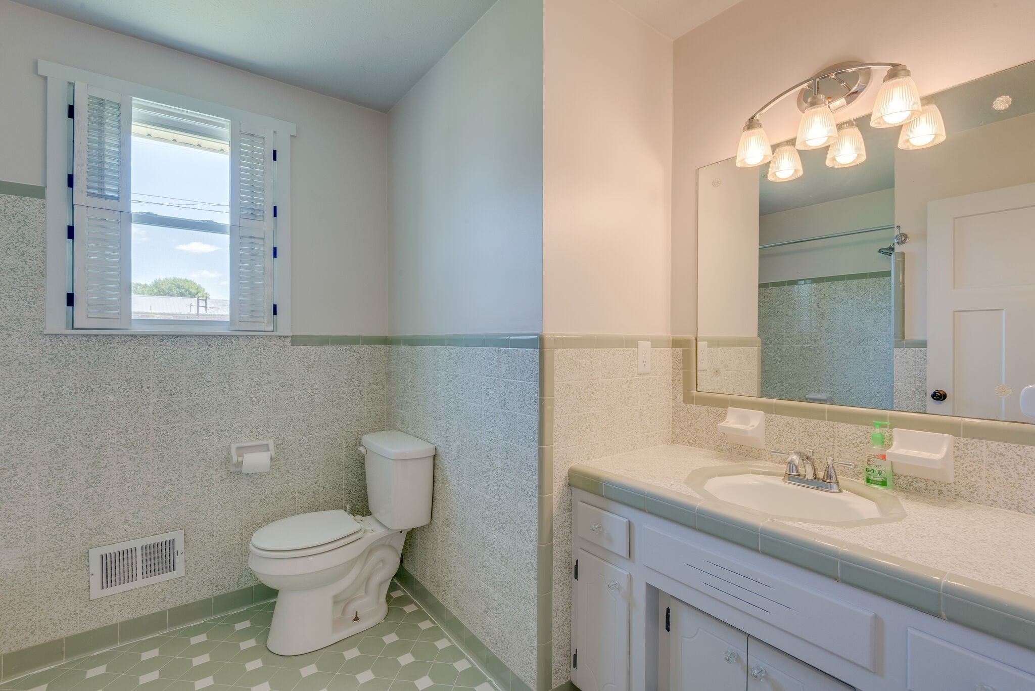207 Sunset Road Dickson, TN 37055 - Photo 13 of 19 Gallery Image 13