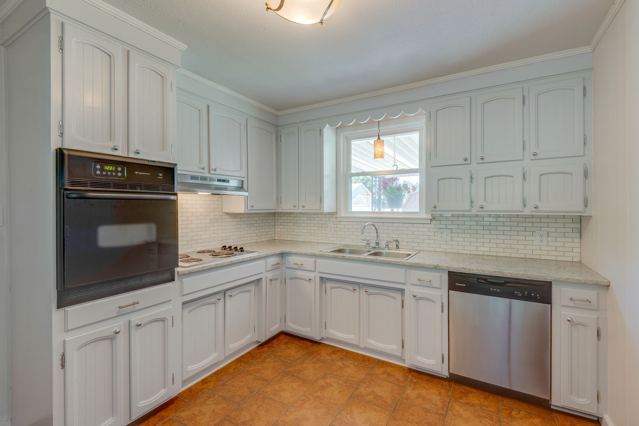 207 Sunset Road Dickson, TN 37055 - Photo 2 of 19 Gallery Image 2