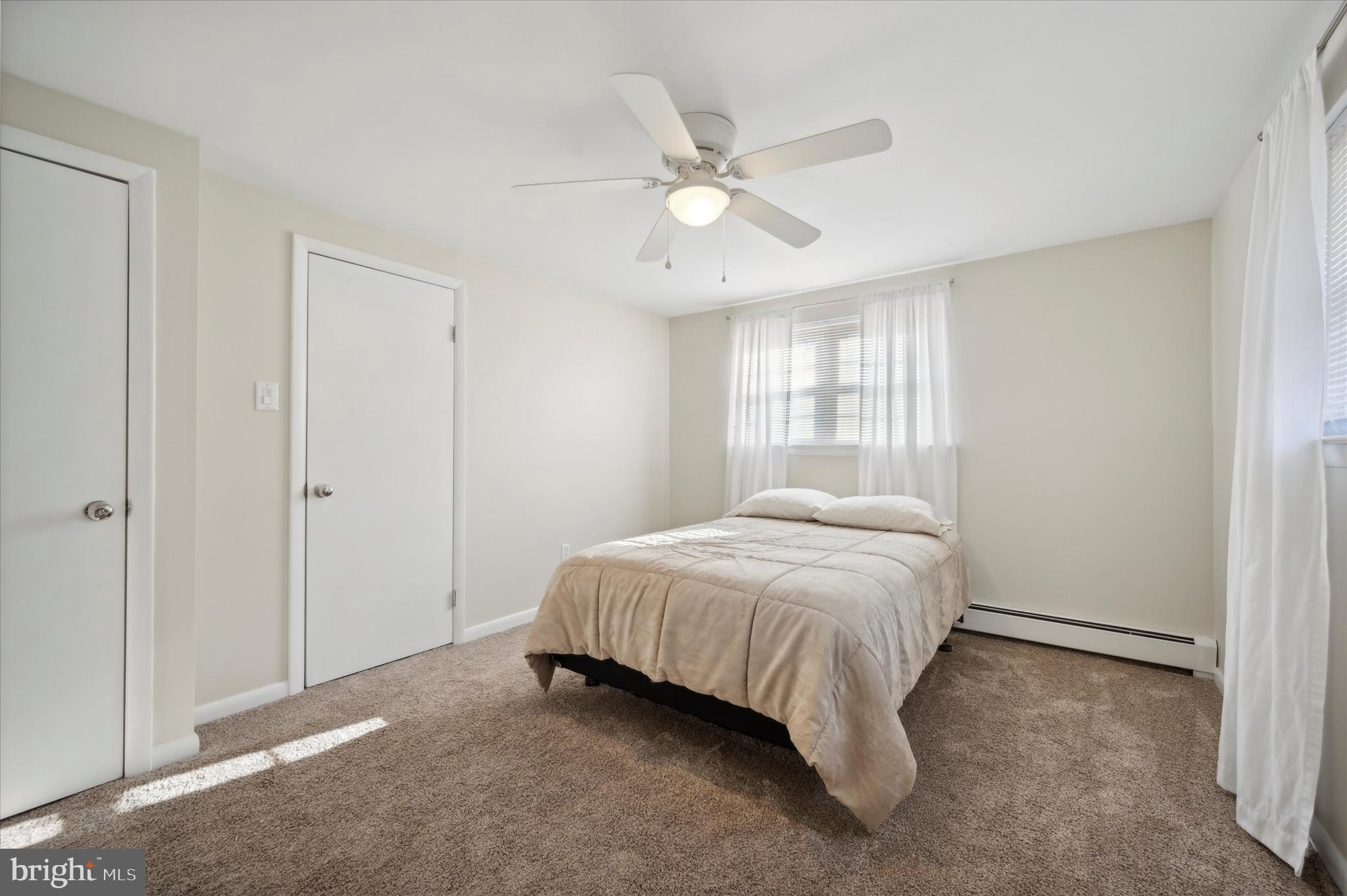 682 Roger Road Warminster, PA 18974 - Photo 14 of 27 Gallery Image 14