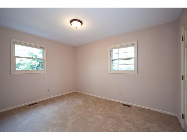 4450 Reed Road Columbus, OH 43220 - Photo 10 of 19
