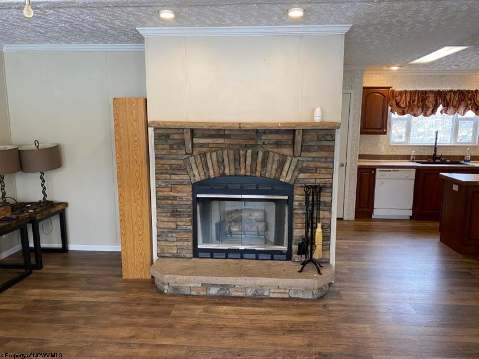 97 Lee Seal Road Albright, WV 26519 - Photo 2 of 25 Gallery Image 2