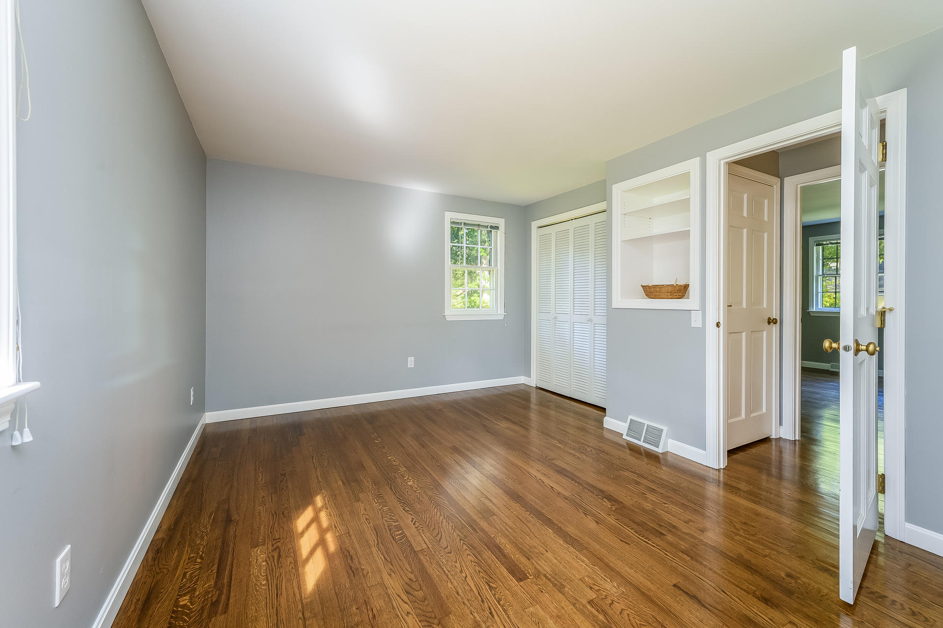 62 Sheffield Road Brewster, MA 02631 - Photo 10 of 22 010-photo-main-bedroom-8684309