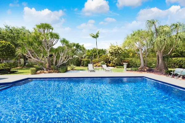 $2,699,000 | 7751 Palmetto Court, Pinecrest, FL 33156