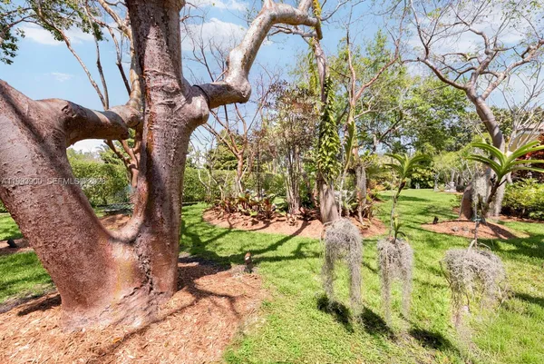 $2,699,000 | 7751 Palmetto Court, Pinecrest, FL 33156