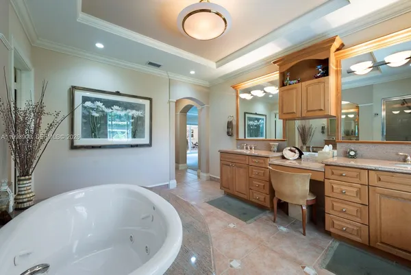 $2,699,000 | 7751 Palmetto Court, Pinecrest, FL 33156