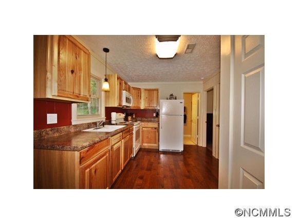 483 South Wayehutta Road Cullowhee, NC 28723 - Photo 6 of 12 Gallery Image 6
