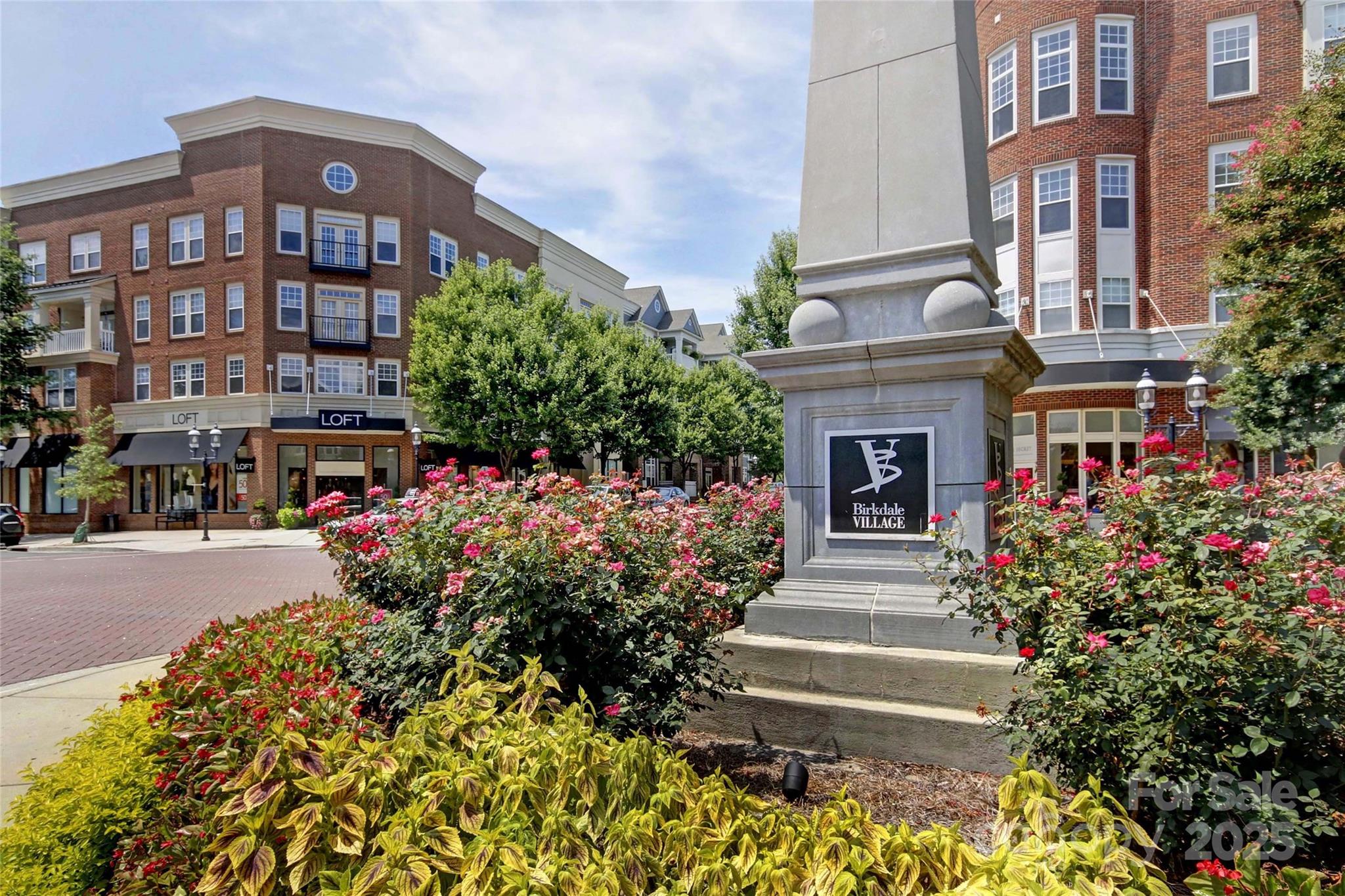 19510 Deer Valley Drive Cornelius, NC 28031 - Photo 48 of 48 a front view of a building
