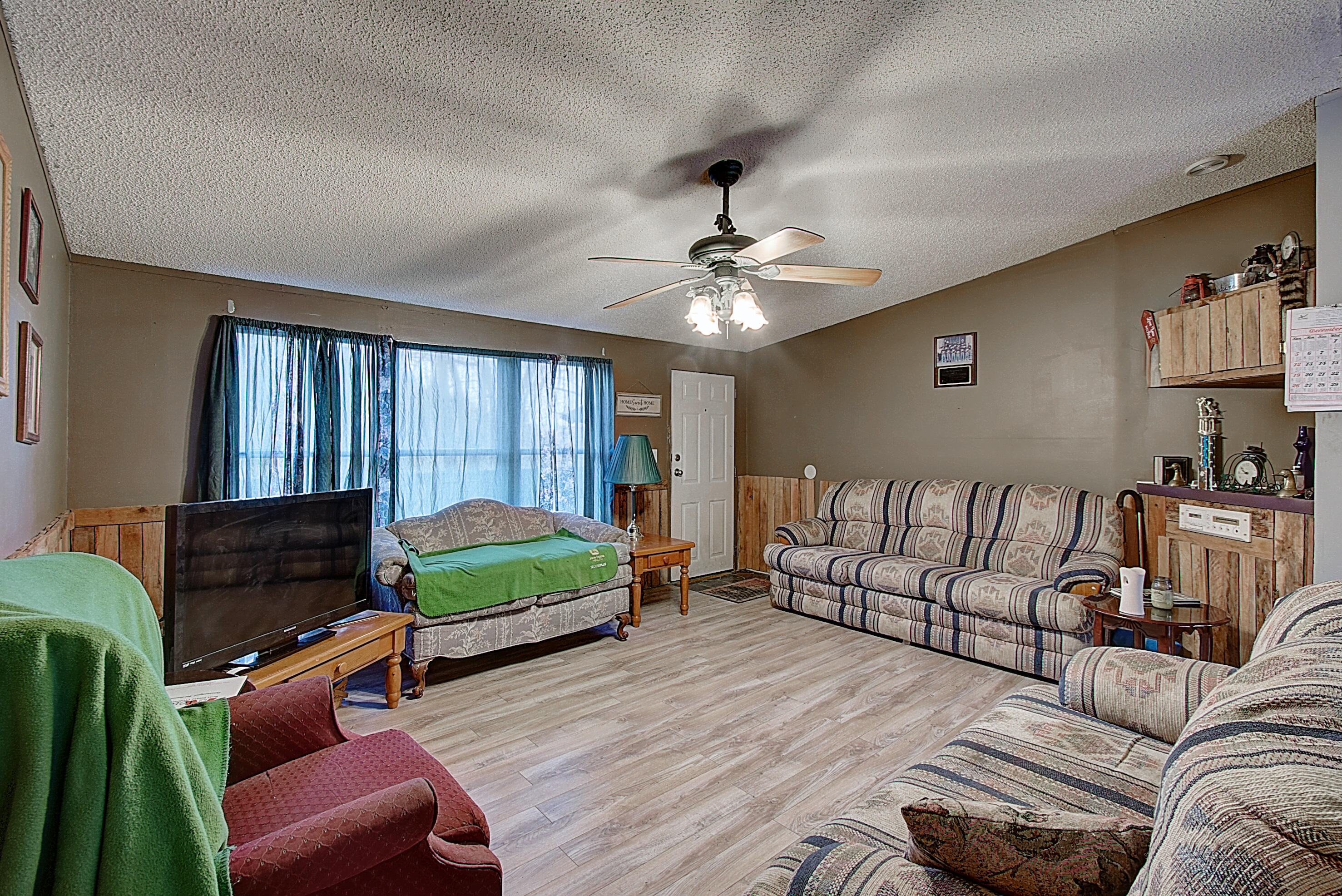 1300 Egypt Road Bluff City, TN 37618 - Photo 14 of 31 DSC_0091And8more