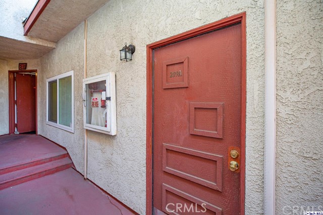 1523 East Windsor Road, Unit 209A Glendale, CA 91205 - Photo 2 of 29