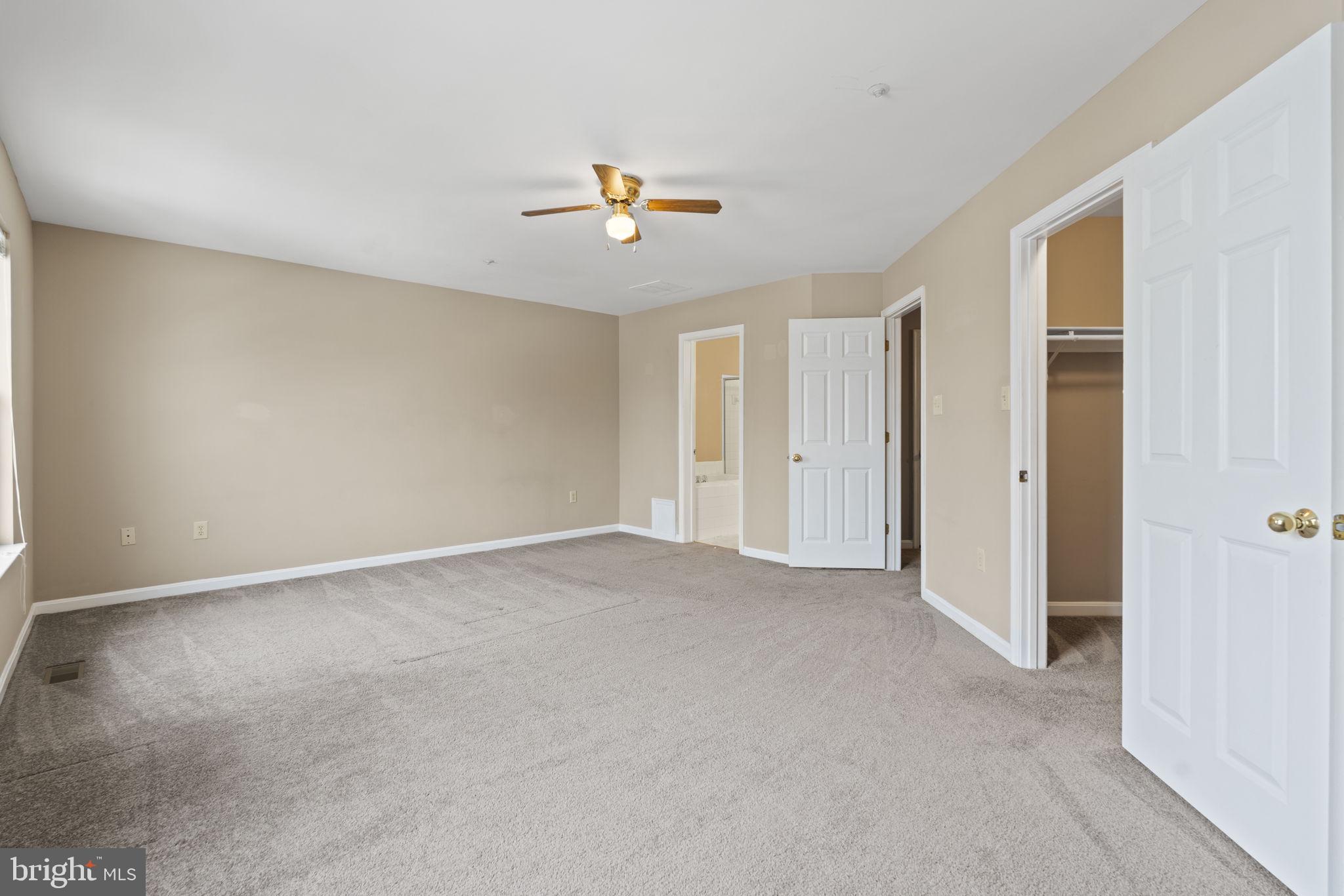 330 Roff Point Drive Odenton, MD 21113 - Photo 12 of 27 Primary Bedroom
