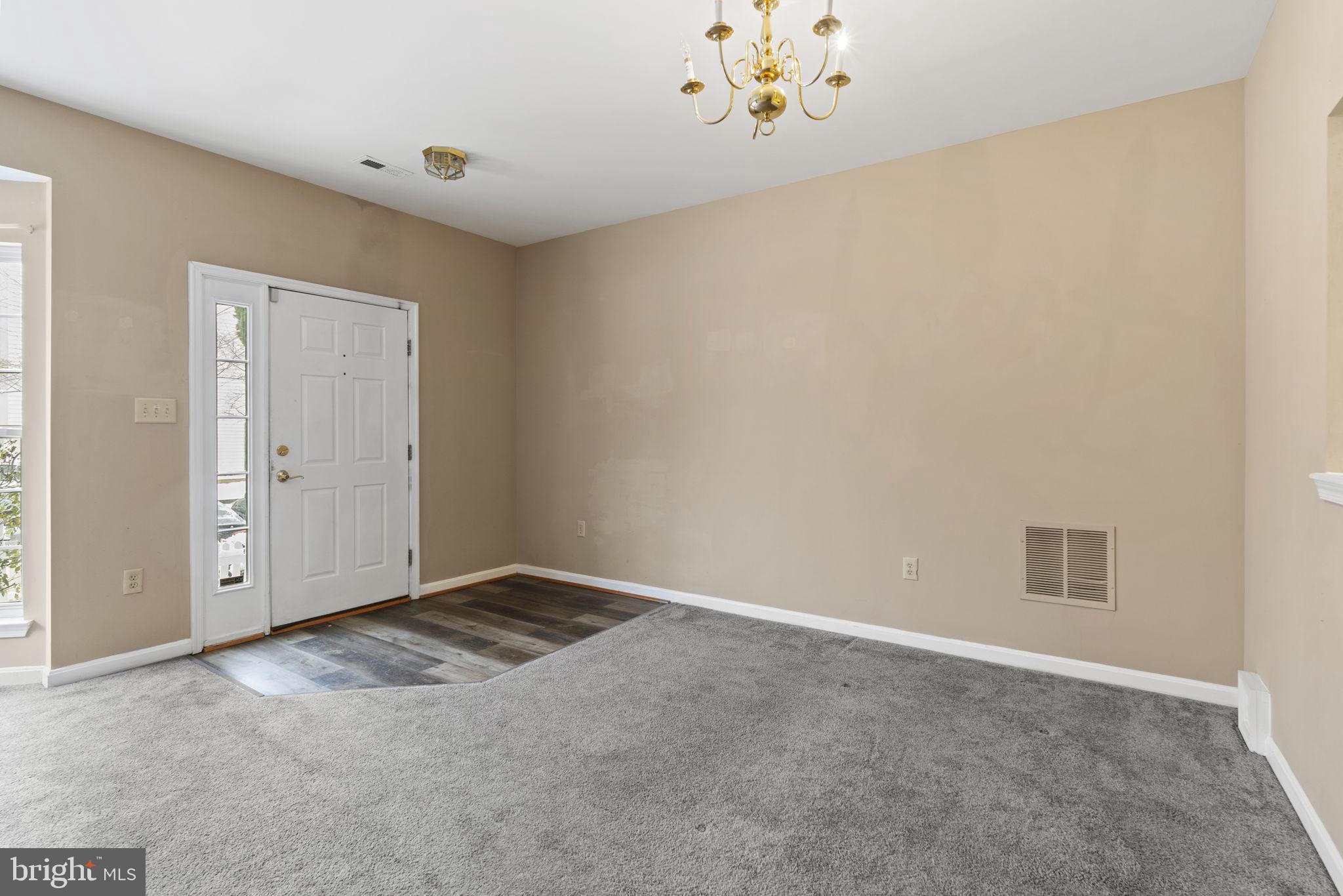 330 Roff Point Drive Odenton, MD 21113 - Photo 3 of 27 Entry