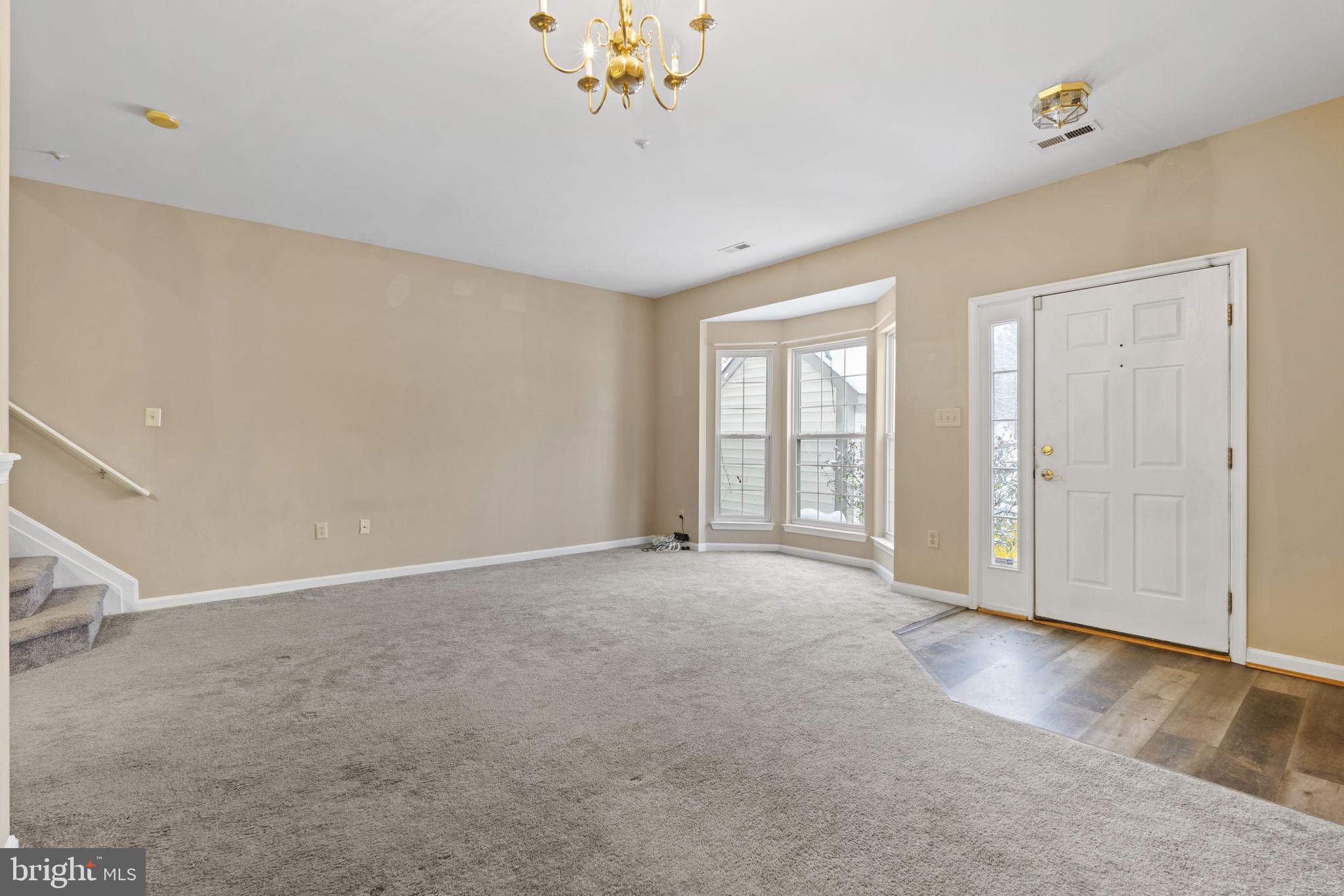 330 Roff Point Drive Odenton, MD 21113 - Photo 4 of 27 Family Area