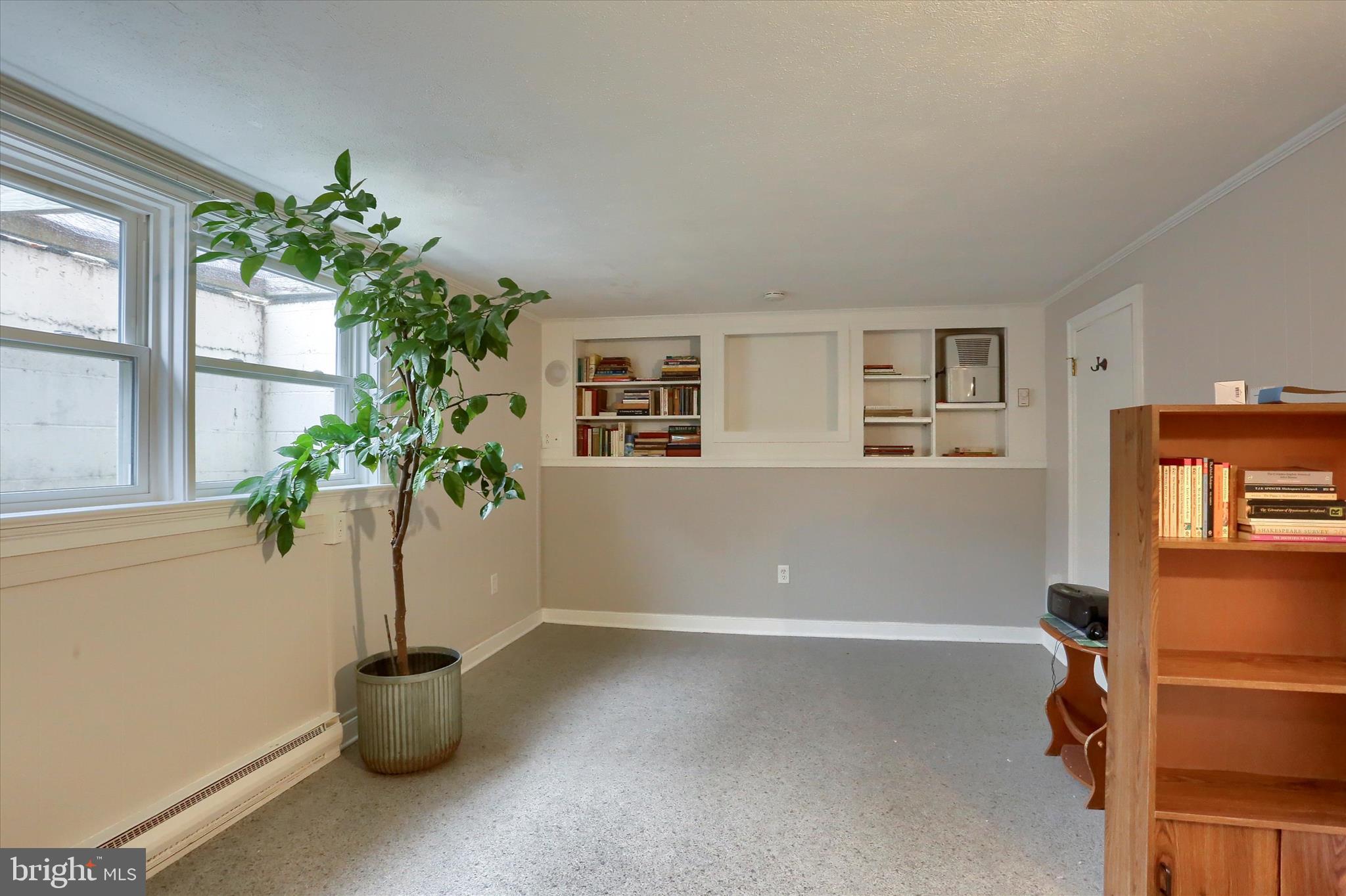 1515 Esbenshade Road Lancaster, PA 17601 - Photo 25 of 34 a view of livingroom with furniture and a potted plant