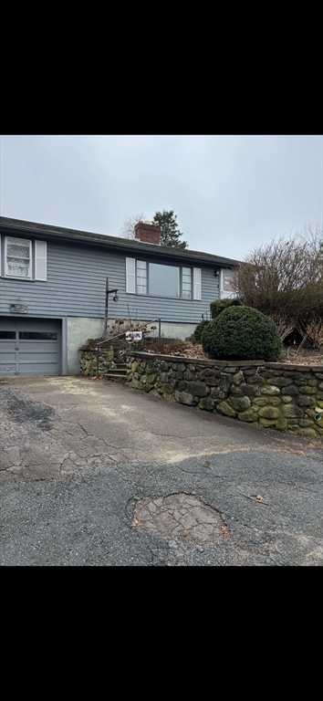 2 Savin Road Wakefield, MA 01880 - Photo 2 of 15 Gallery Image 2