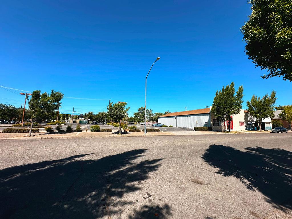 1320 10th Street Modesto, CA 95354 - Photo 1 of 3