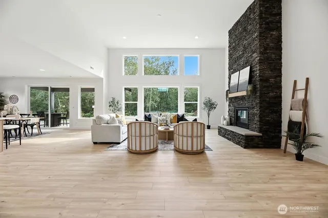 $1,299,995 | 3825 295th Avenue Northeast, Stanwood, WA 98292