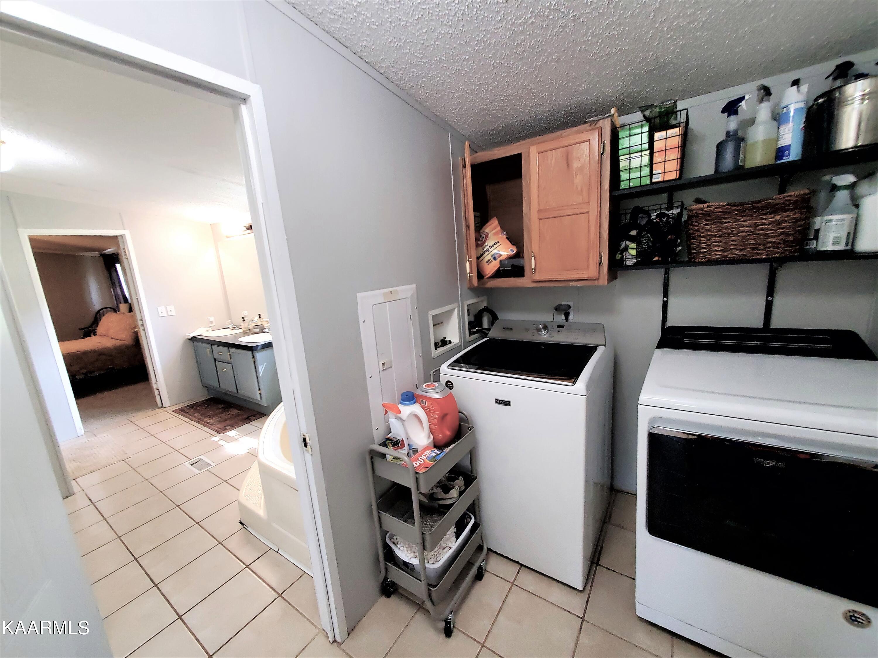 28759 Highway 95 Greenback, TN 37742 - Photo 11 of 34 Master Bathroom from Laundry