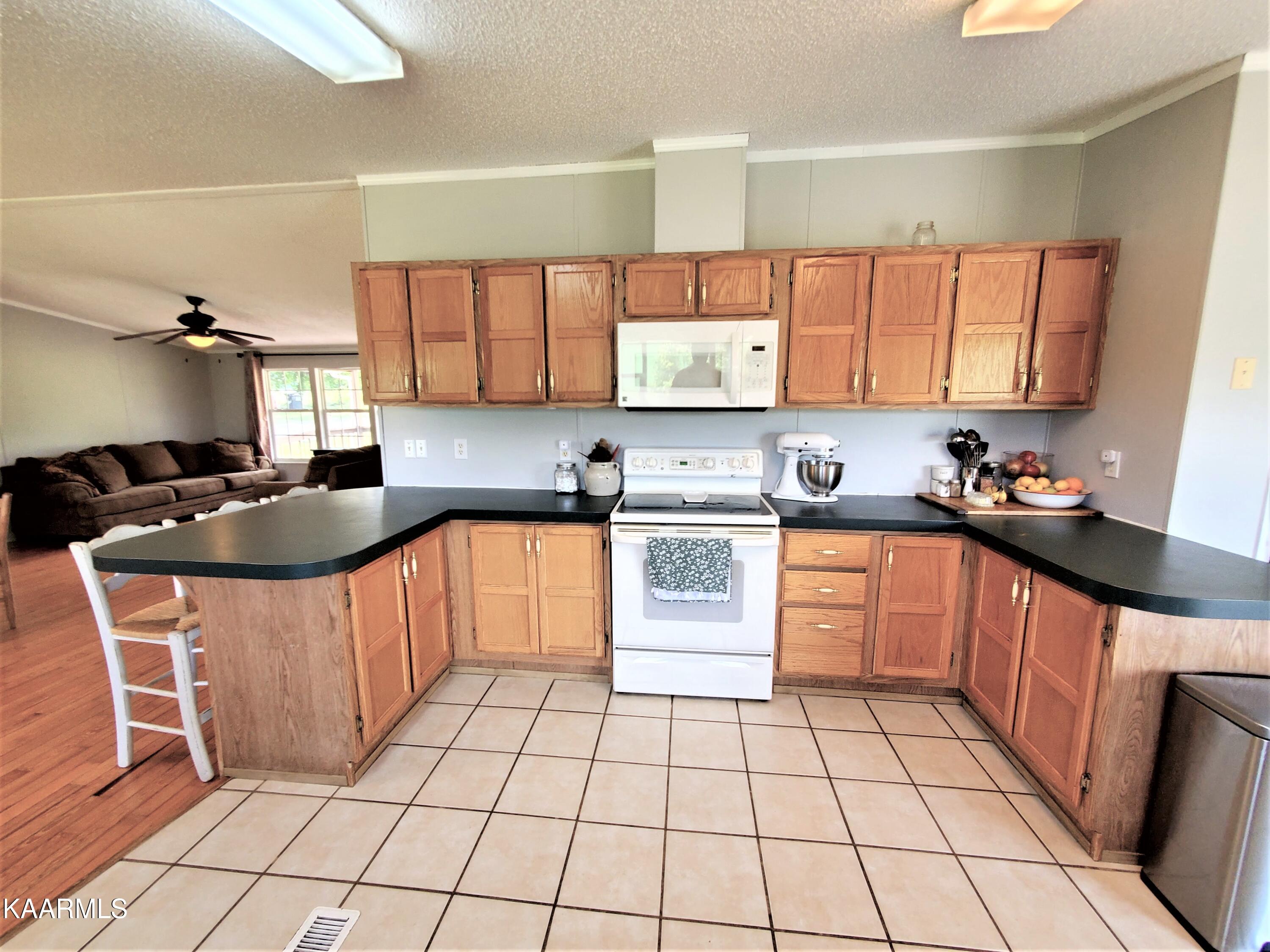 28759 Highway 95 Greenback, TN 37742 - Photo 15 of 34 Kitchen