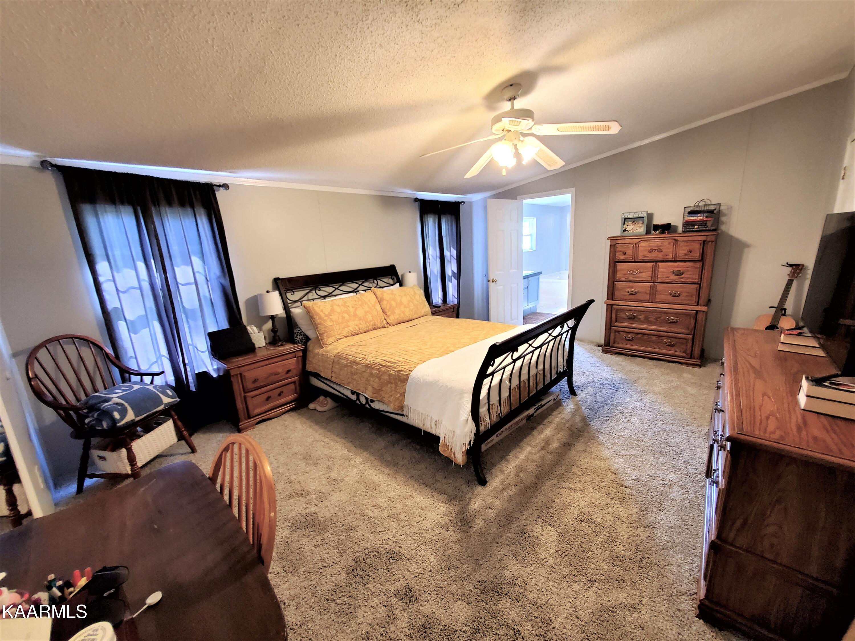 28759 Highway 95 Greenback, TN 37742 - Photo 5 of 34 Master Bedroom