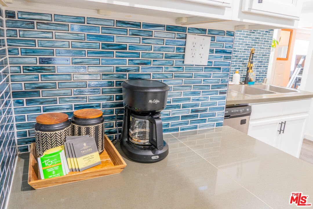 346 Laveta Terrace, Unit 1 Los Angeles, CA 90026 - Photo 15 of 35