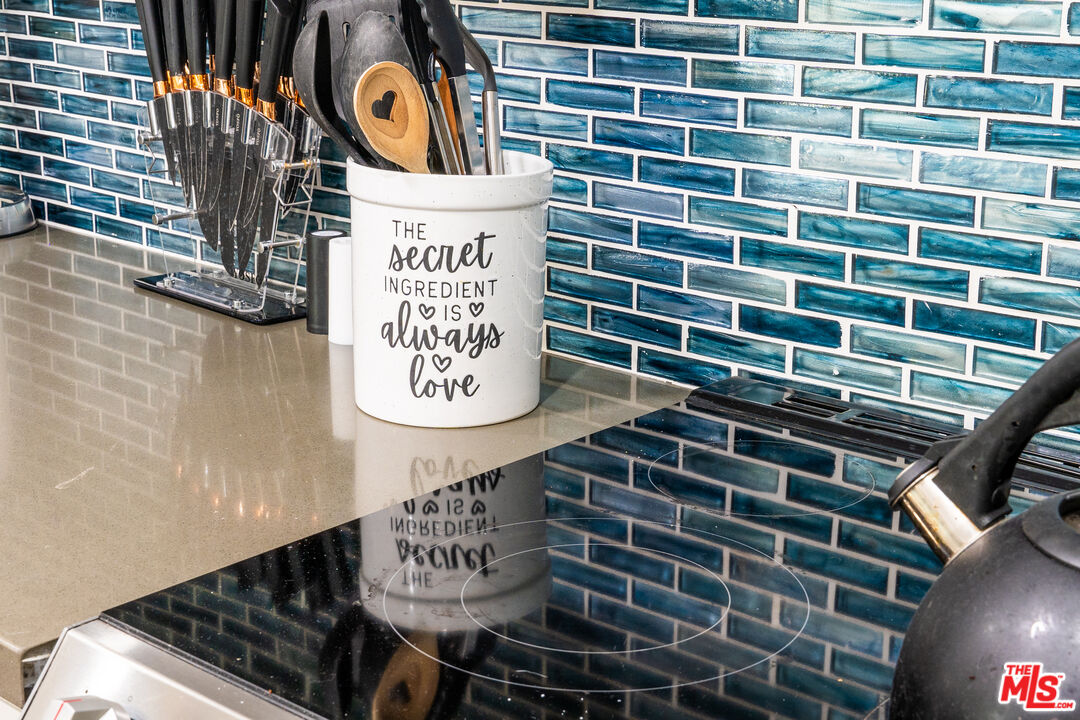 346 Laveta Terrace, Unit 1 Los Angeles, CA 90026 - Photo 17 of 35