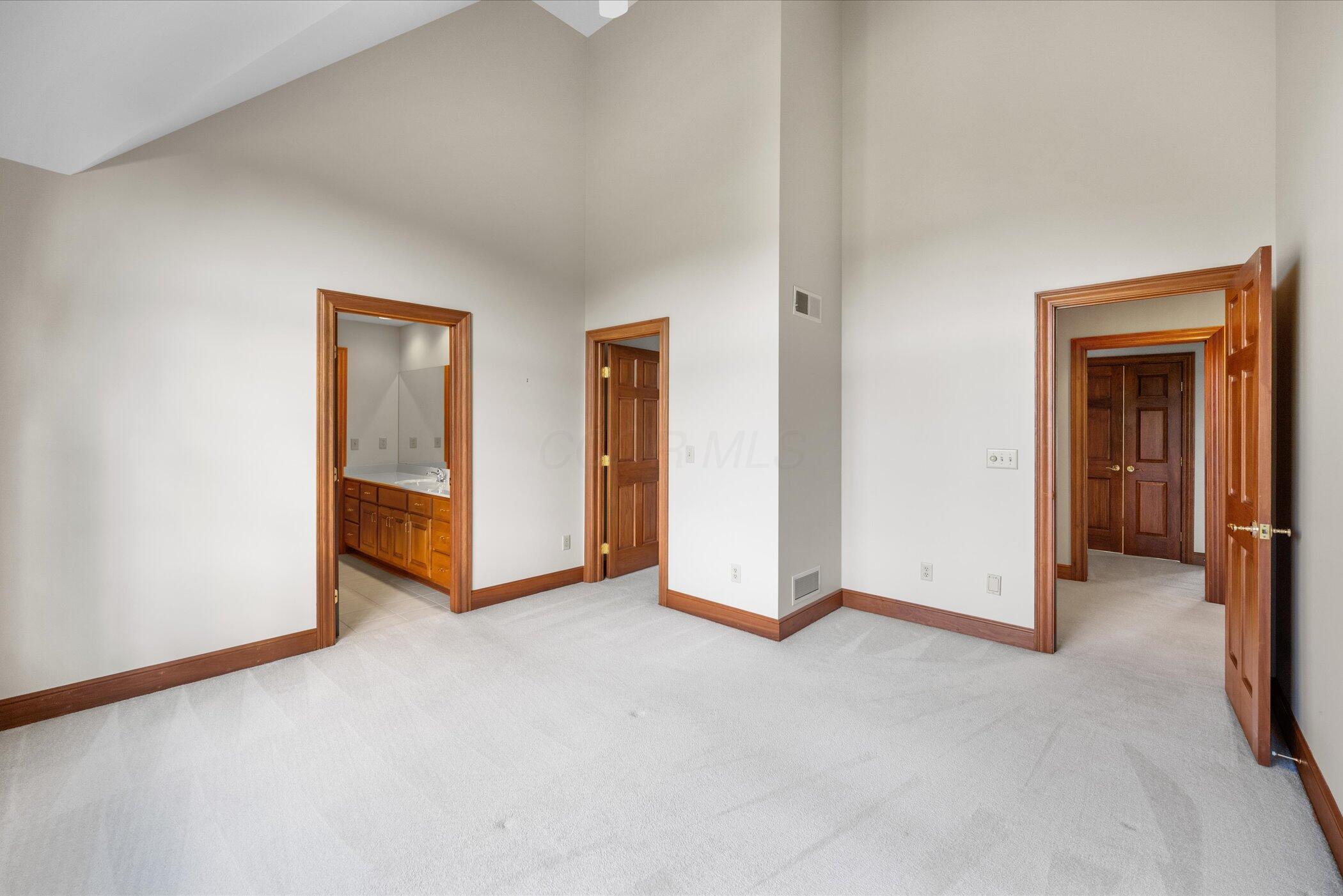 18261 Boerger Road Marysville, OH 43040 - Photo 50 of 94 Walk-in closet and full en-suite bath