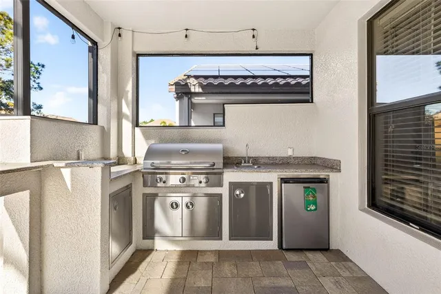 $675,000 | 20308 Ash Grove Lane, Tampa, FL 33647