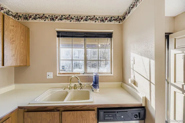 $299,000 | 17191 Baltic Drive, Unit E, Aurora, CO 80013