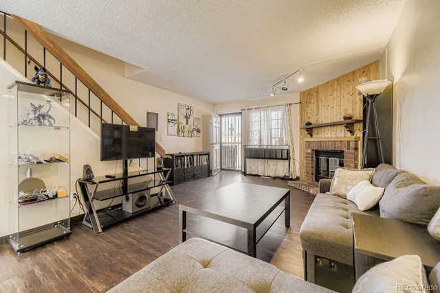 $299,000 | 17191 Baltic Drive, Unit E, Aurora, CO 80013