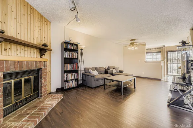 $299,000 | 17191 Baltic Drive, Unit E, Aurora, CO 80013