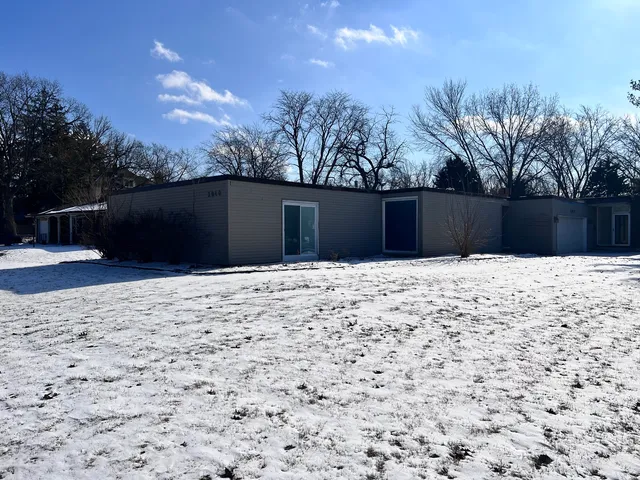 $299,900 | 2940 Flossmoor Road, Flossmoor, IL 60422