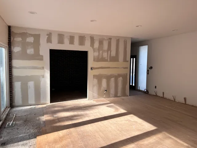 $299,900 | 2940 Flossmoor Road, Flossmoor, IL 60422