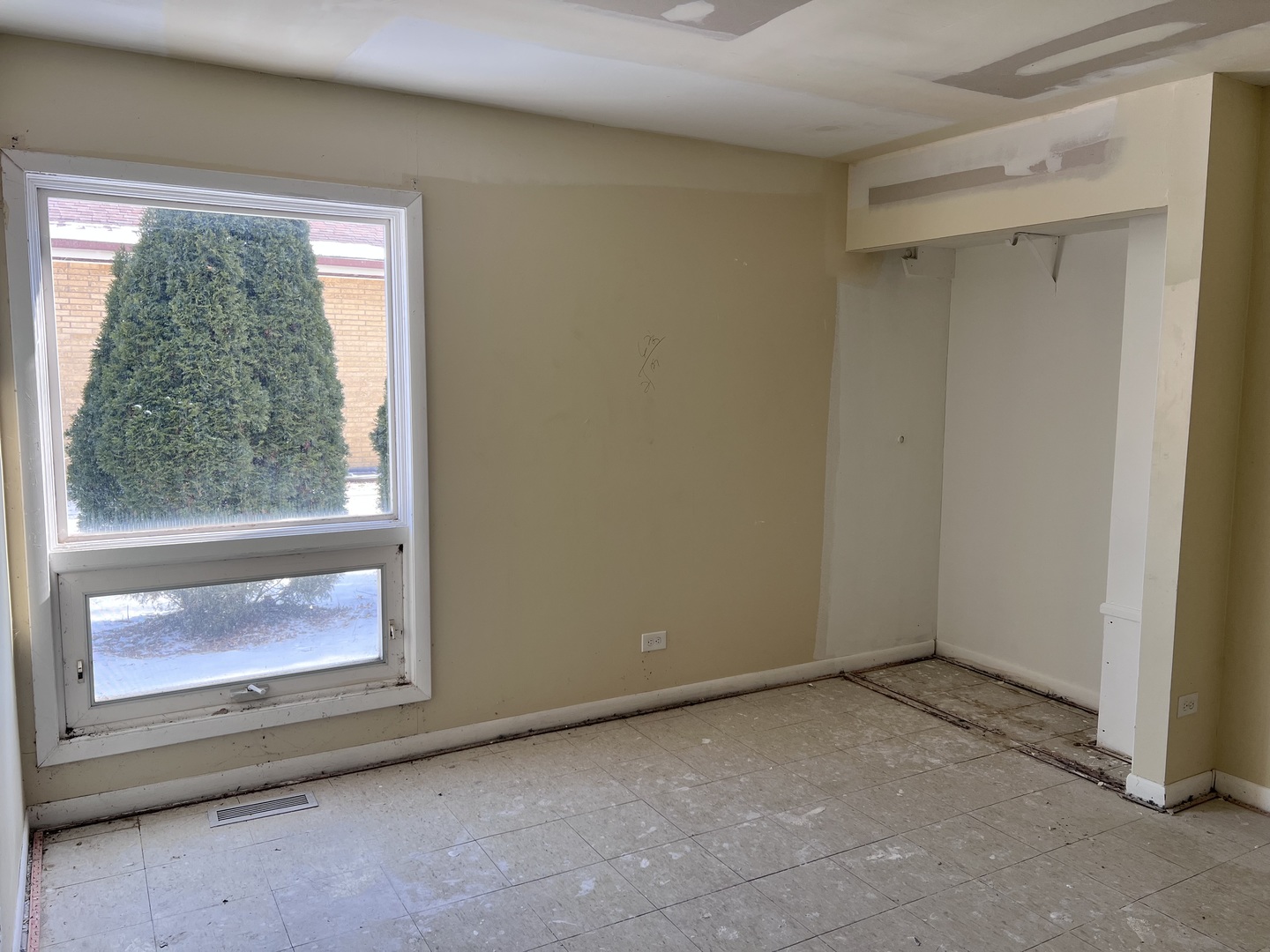 2940 Flossmoor Road Flossmoor, IL 60422 - Photo 3 of 16