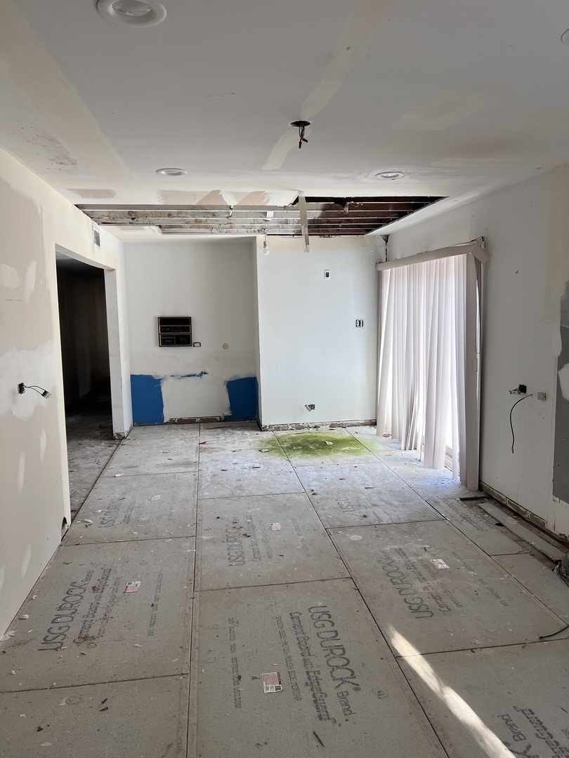 2940 Flossmoor Road Flossmoor, IL 60422 - Photo 7 of 16