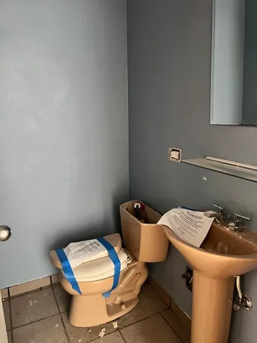 $299,900 | 2940 Flossmoor Road, Flossmoor, IL 60422