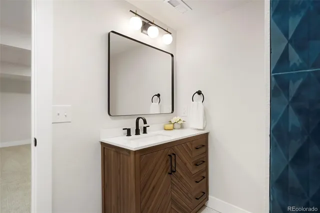 $1,060,000 | 7329 South Jay Street, Littleton, CO 80128