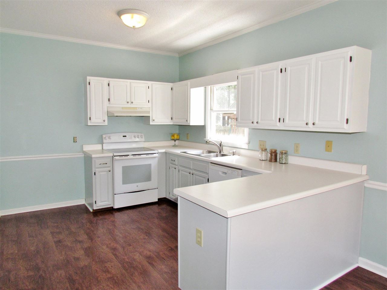 104 Longneedle Court Raleigh, NC 27603 - Photo 10 of 30 Photo 10