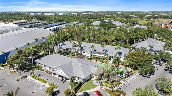 $980,000 | 3405 54th Drive West, Unit 102, Bradenton, FL 34210