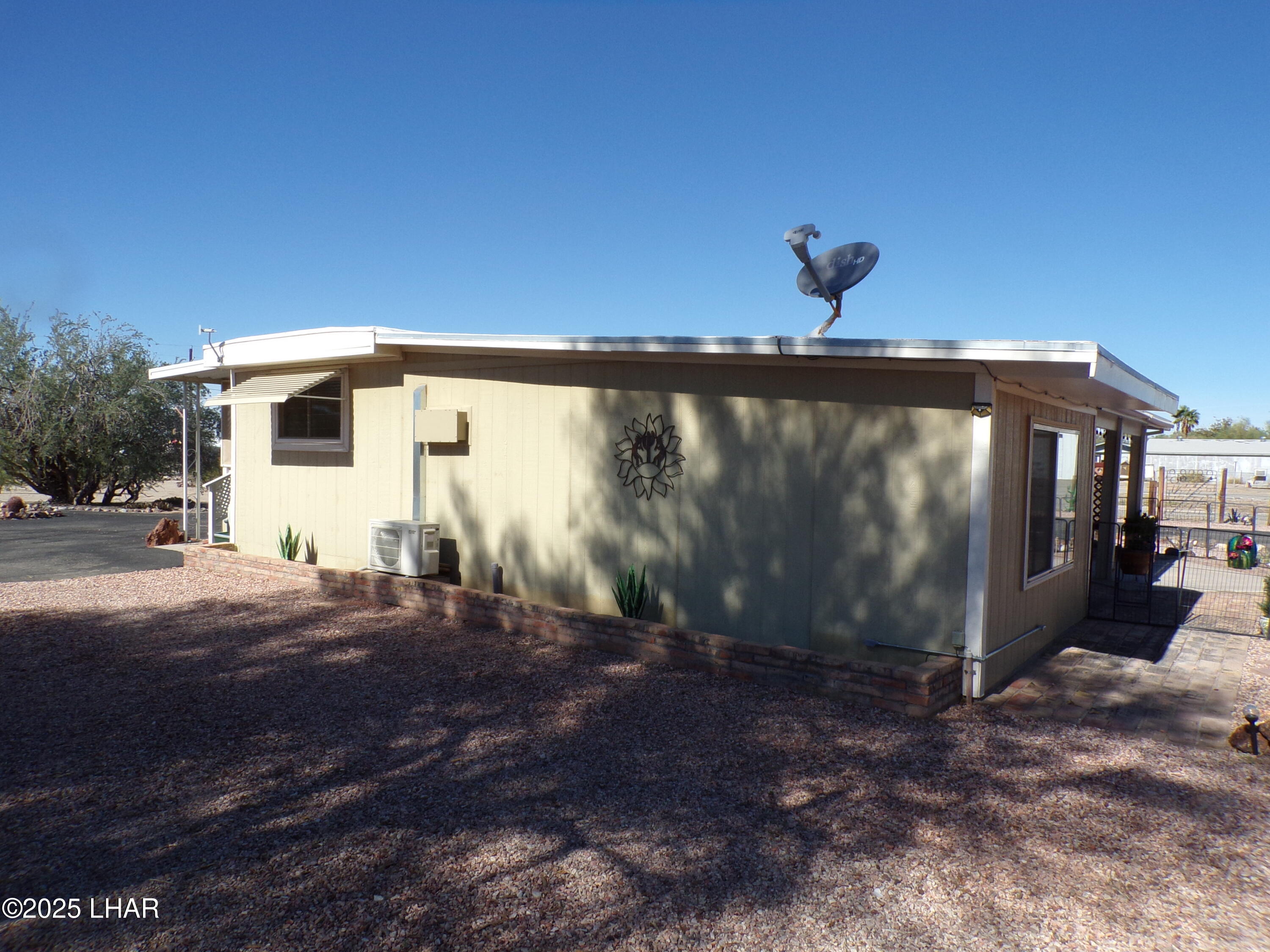 25569 Ochoco Way Bouse, AZ 85325 - Photo 16 of 71 SOUTH SIDE HOME VIEW