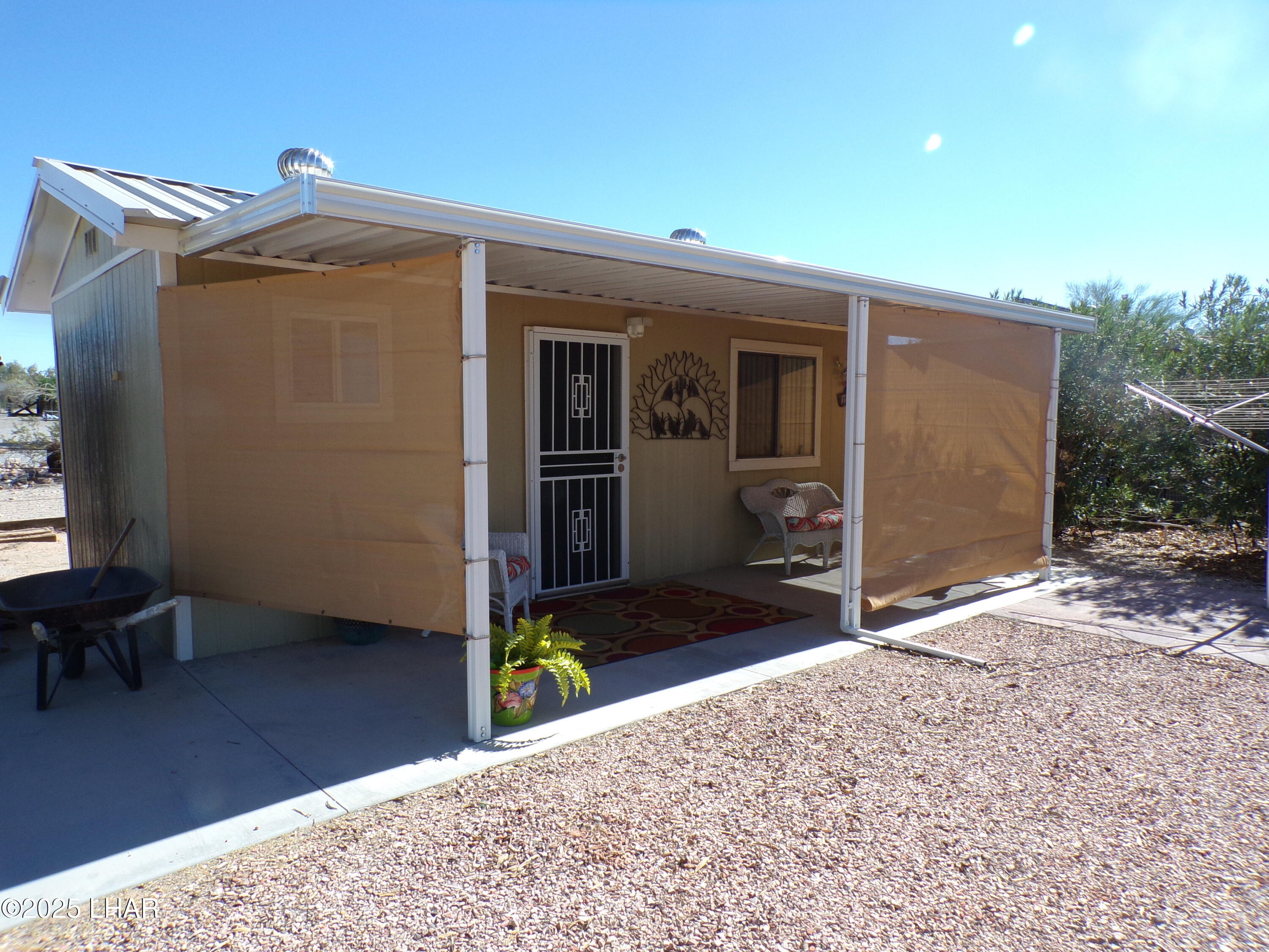 25569 Ochoco Way Bouse, AZ 85325 - Photo 46 of 71 CASITA.. NEW METAL ROOF AND AWNING