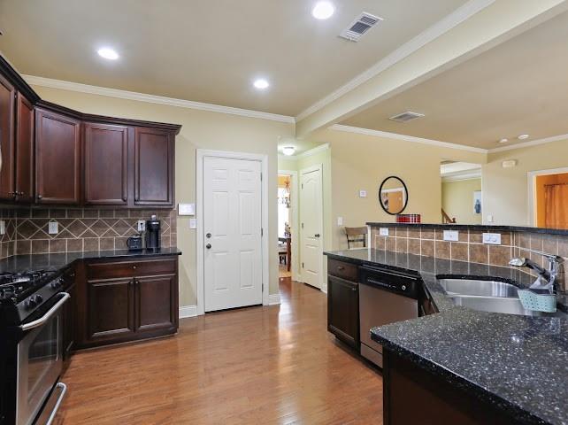 3541 Stoneleigh Walk Lithonia, GA 30038 - Photo 11 of 35