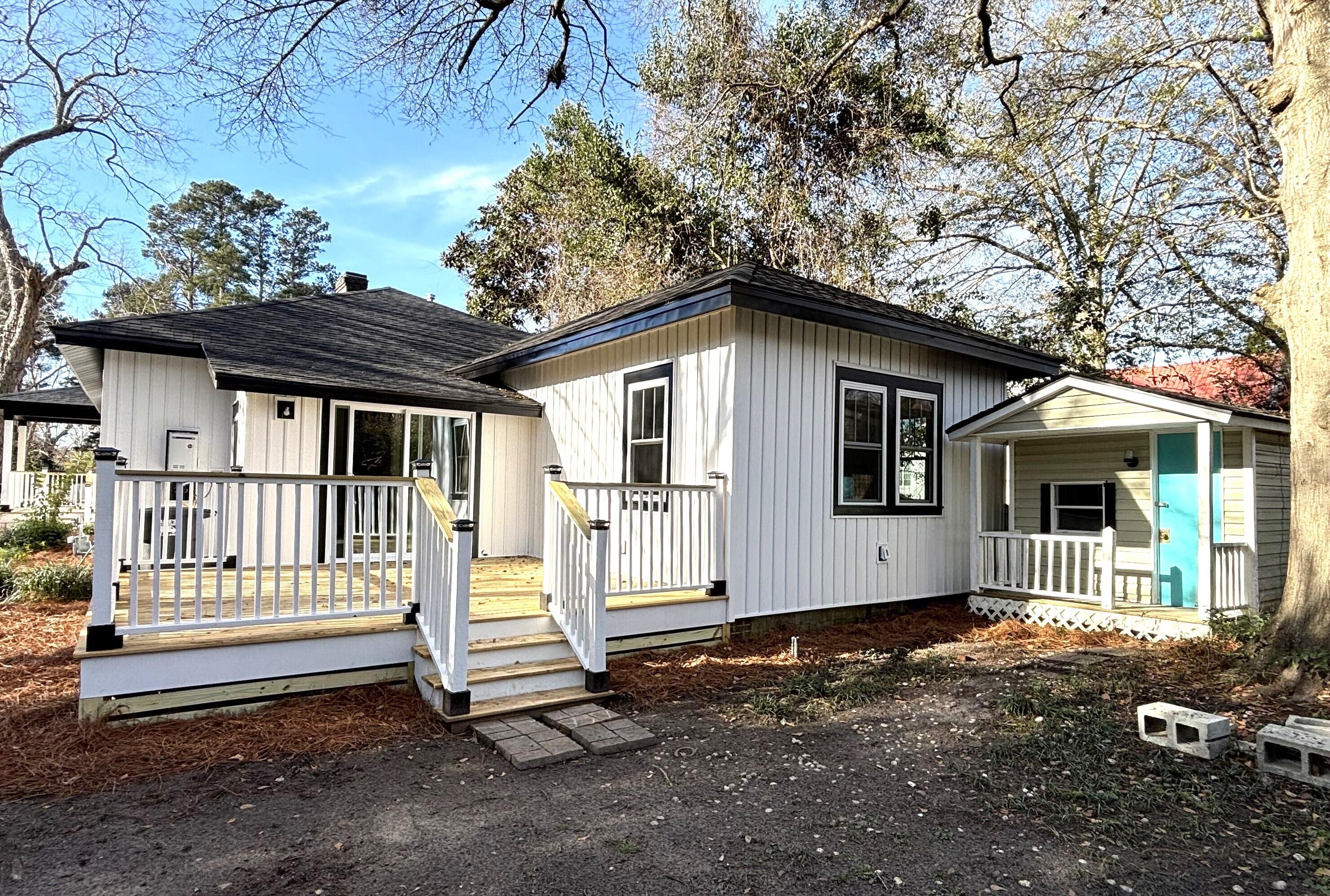 203 East George Street St. George, SC 29477 - Photo 28 of 29 IMG_0695